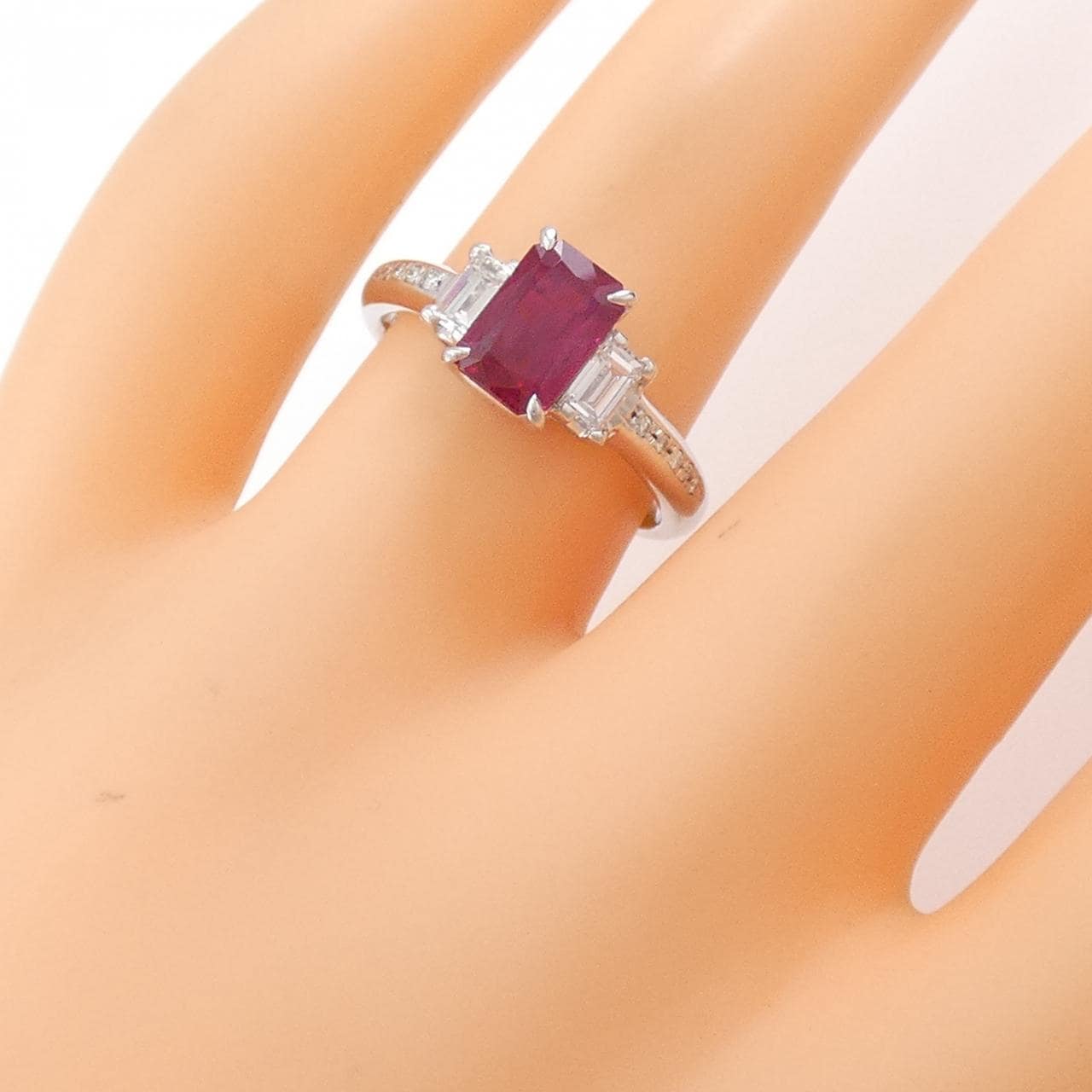 PT900 ルビー リング 1.52CT ビルマ産