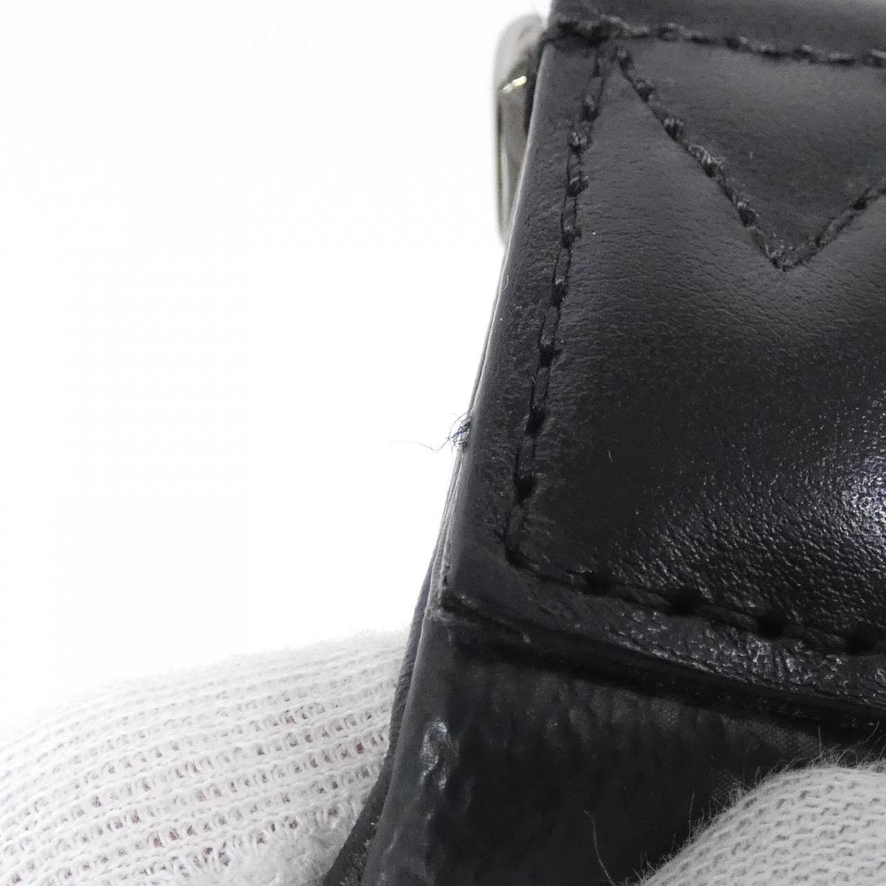 ルイヴィトン モノグラム エクリプス ディスカバリー バムバッグ M44336 ショルダーバッグ