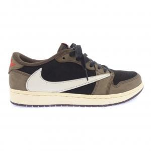 ナイキ NIKE CQ4277-001 スニーカー