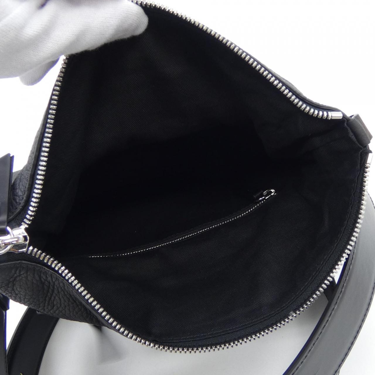 メゾンマルジェラ Maison Margiela SB1WG0003 BAG
