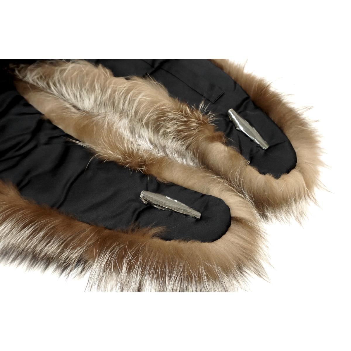 【未使用品】毛皮ストール　シルバーＦＯＸ