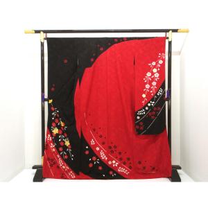 振袖　友禅加工刺繍入り　絞り加工　身幅２Ｌ寸