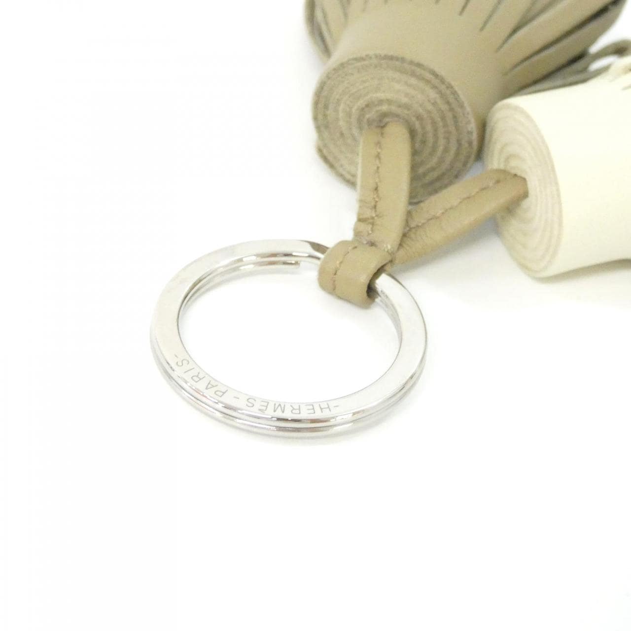 エルメス カルメン ウノドス 077895CJ キーリング