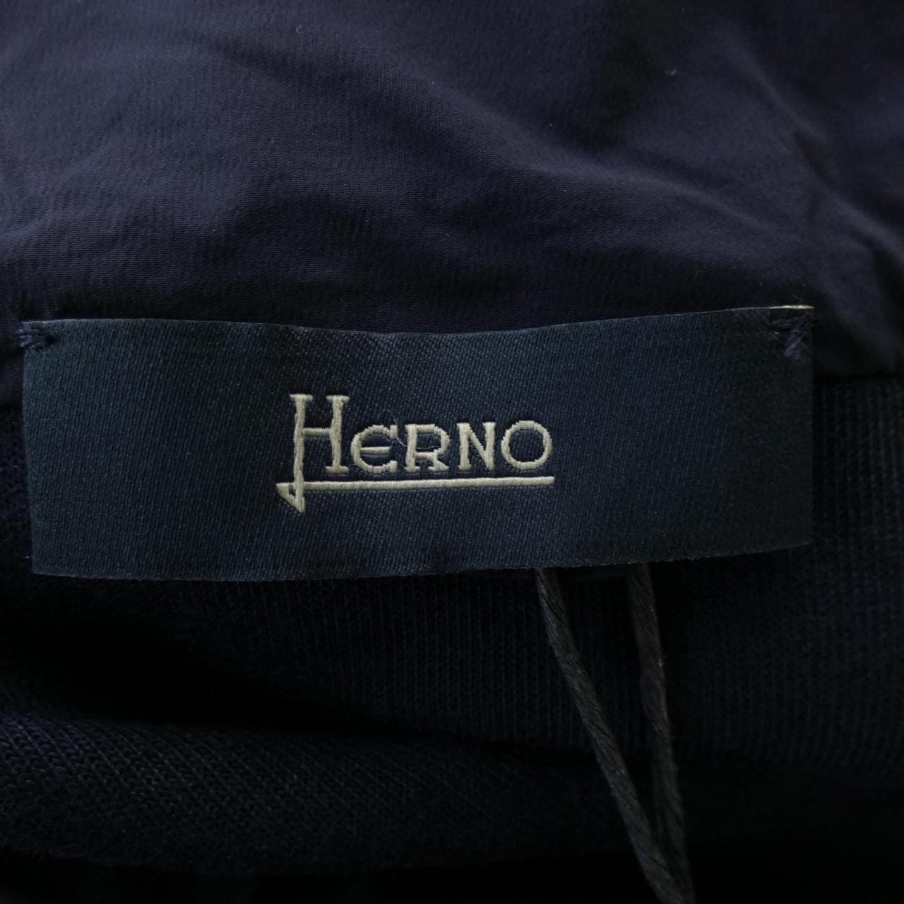 ヘルノ Herno パーカー