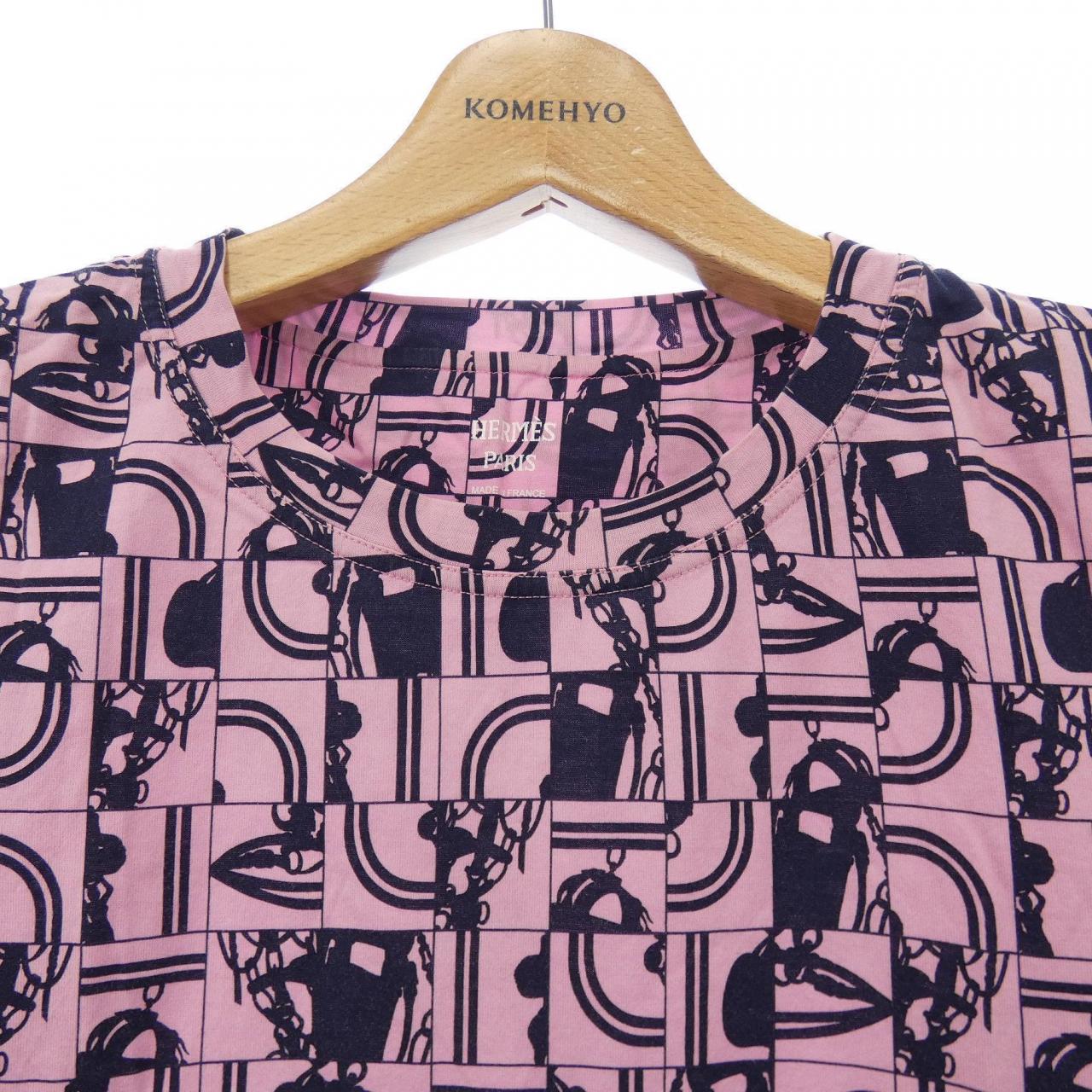 エルメス HERMES Tシャツ
