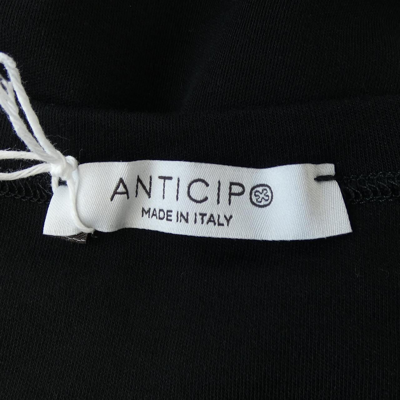 アンティーチポ ANTICIPO Tシャツ