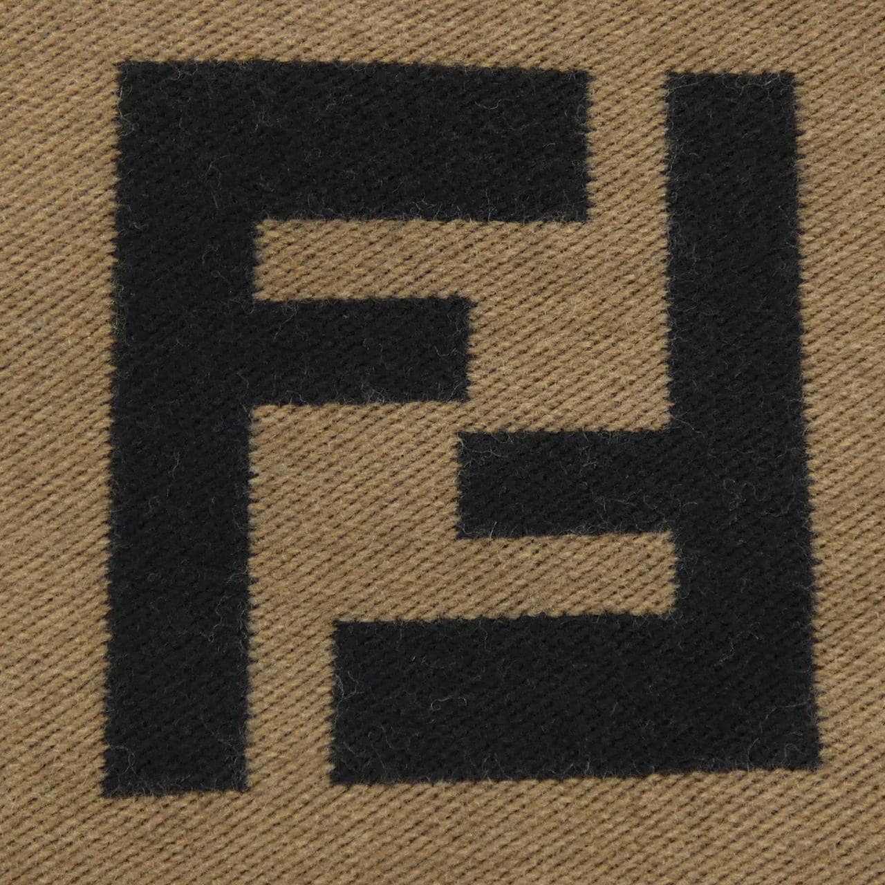 フェンディ FENDI FFポンチョ FXX636 A3Q1 ケープ