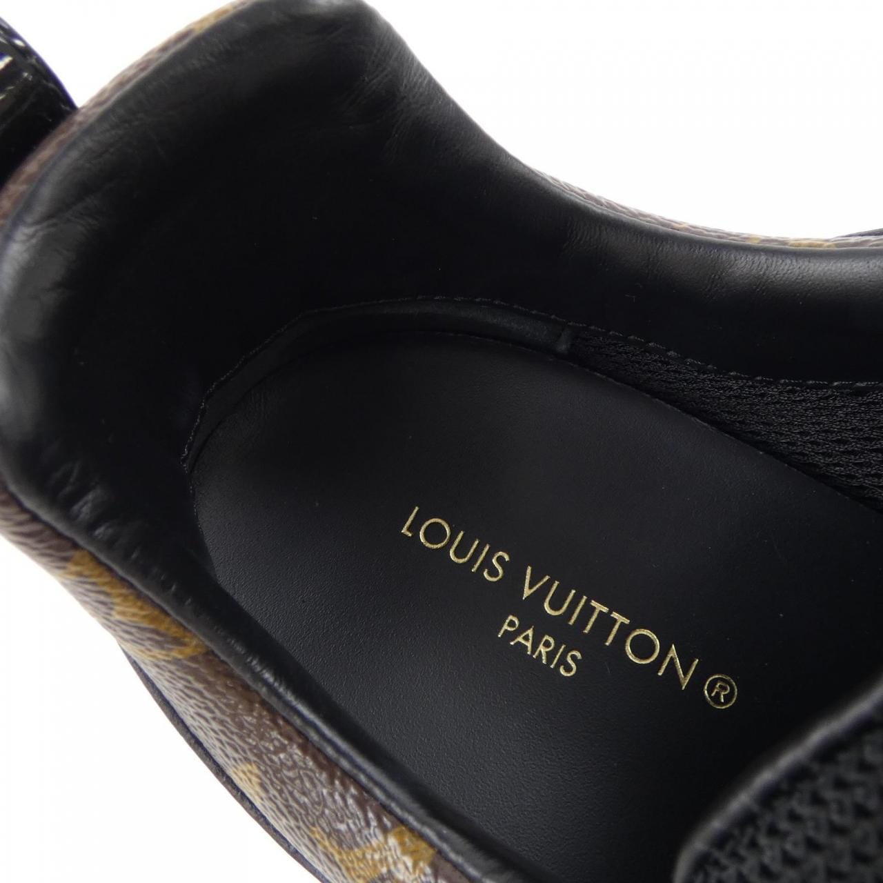 ルイヴィトン LOUIS VUITTON ランアウェイライン スニーカー