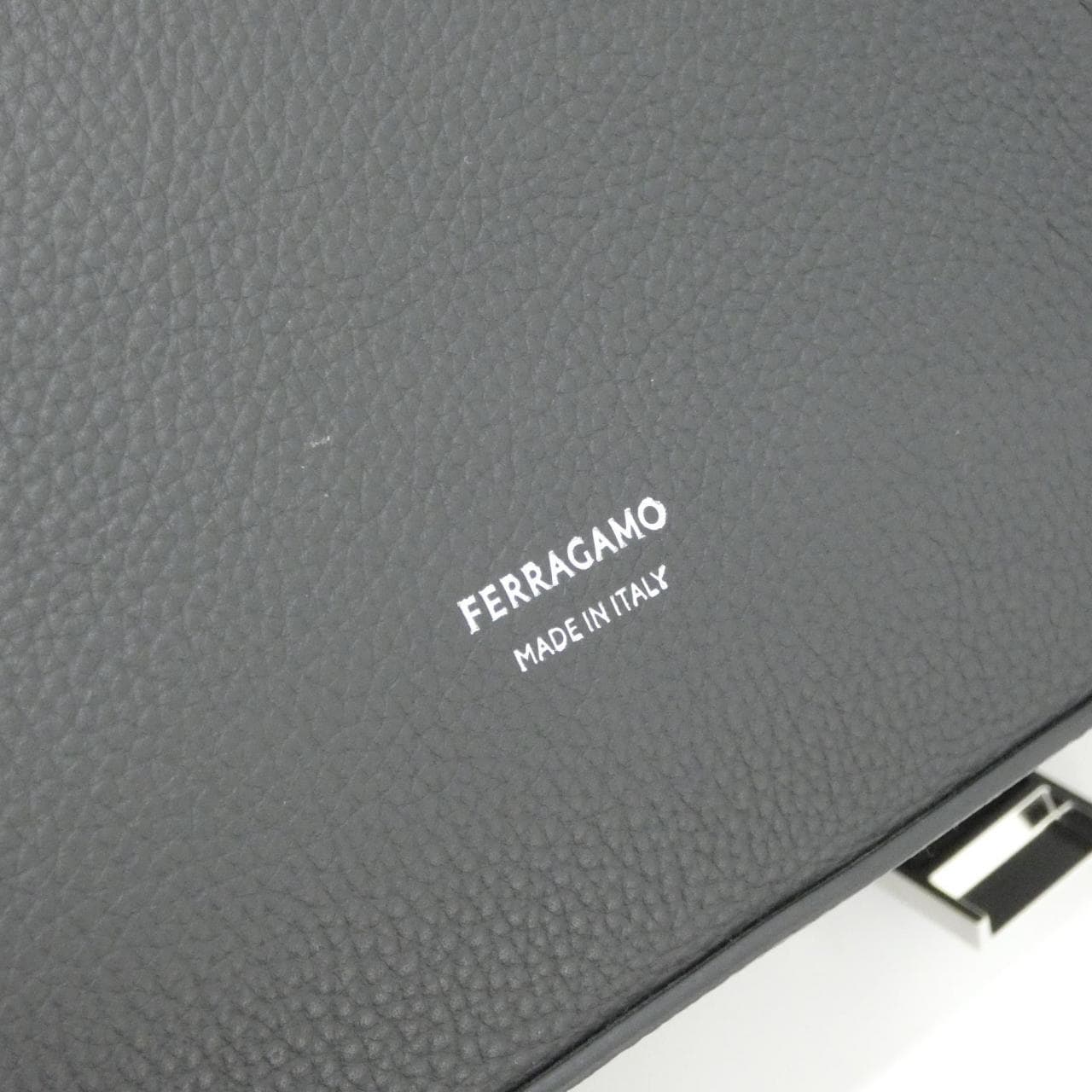 サルヴァトーレフェラガモ 24 1750 リュックサック