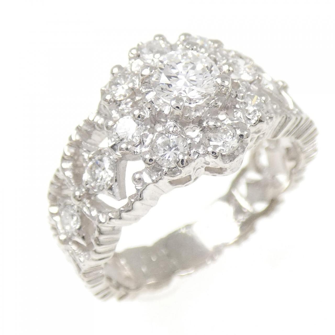 PT900 ダイヤモンド リング 0.337CT E SI1 VG