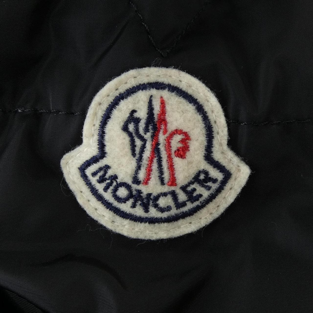 モンクレール MONCLER SERRE ダウンジャケット