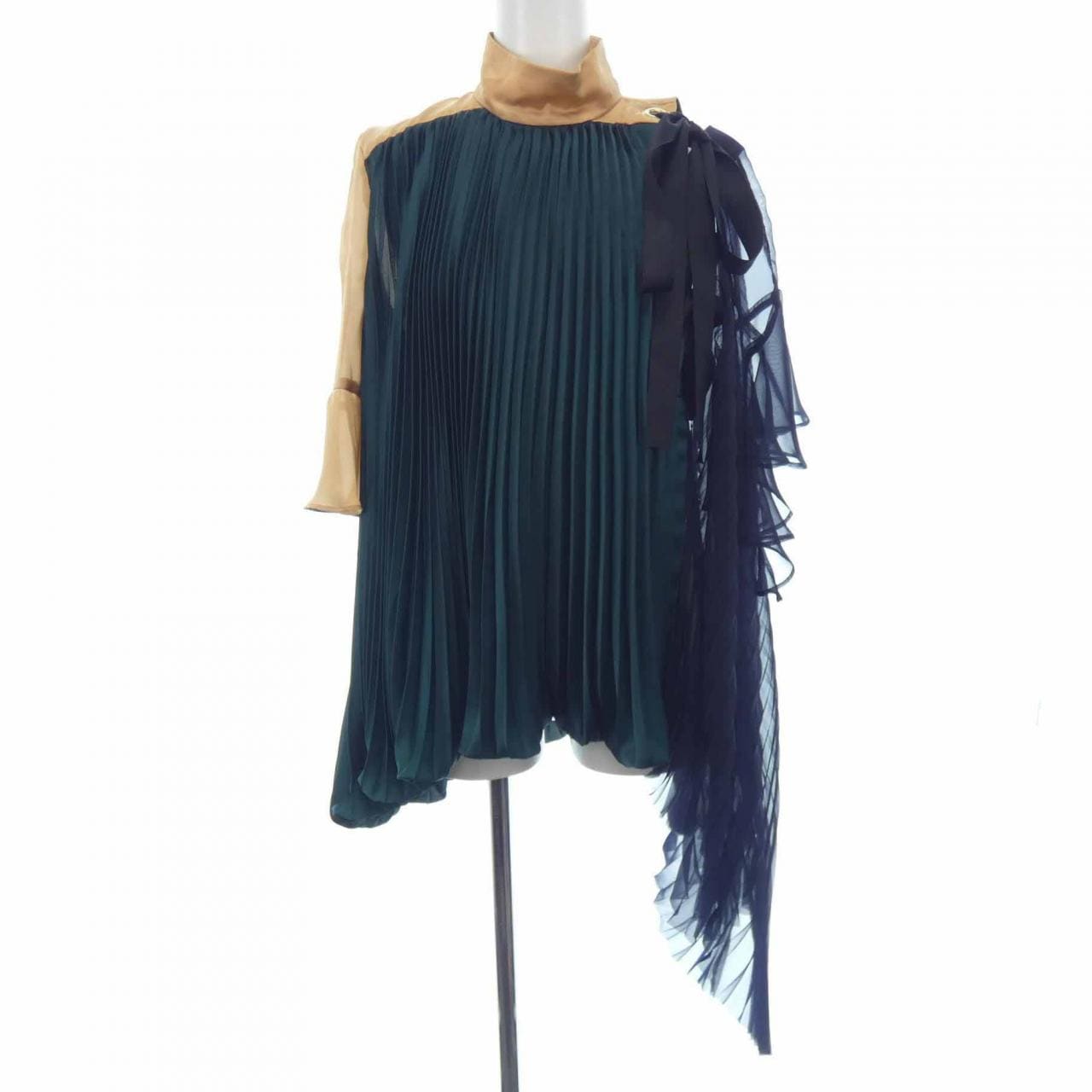 Sakai SACAI top