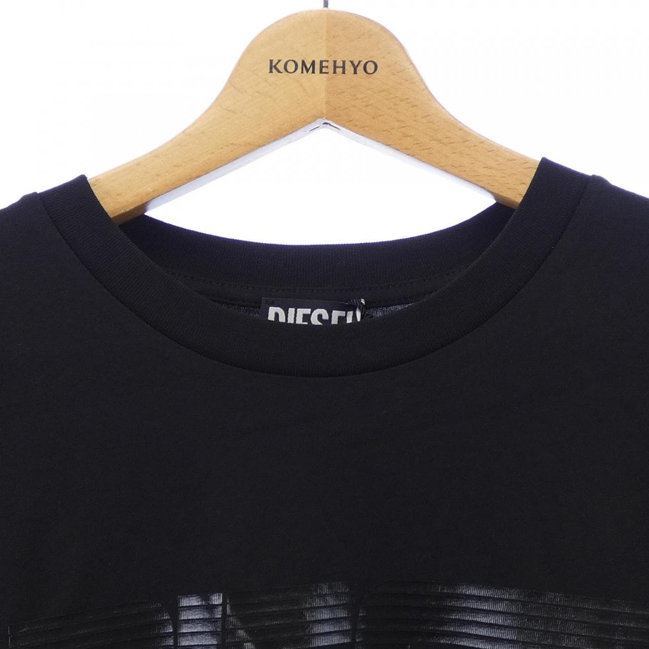 ディーゼル DIESEL A16861 RPAT1 900 Tシャツ