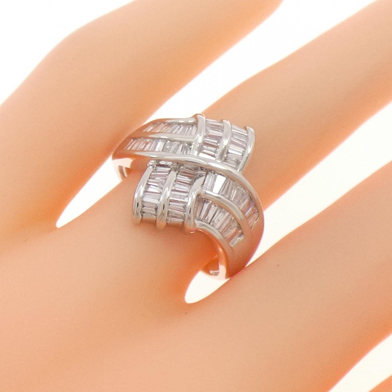 PT900 ダイヤモンド リング 1.00CT