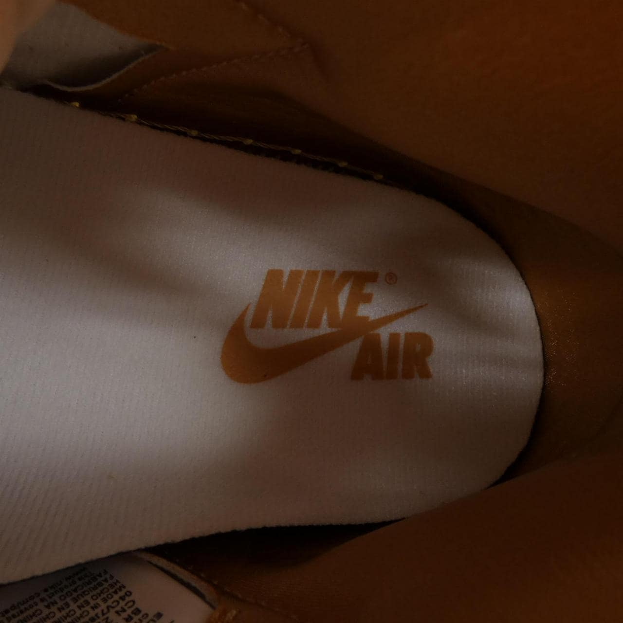 ナイキ ジョーダン NIKE JORDAN FN6622-201 スニーカー