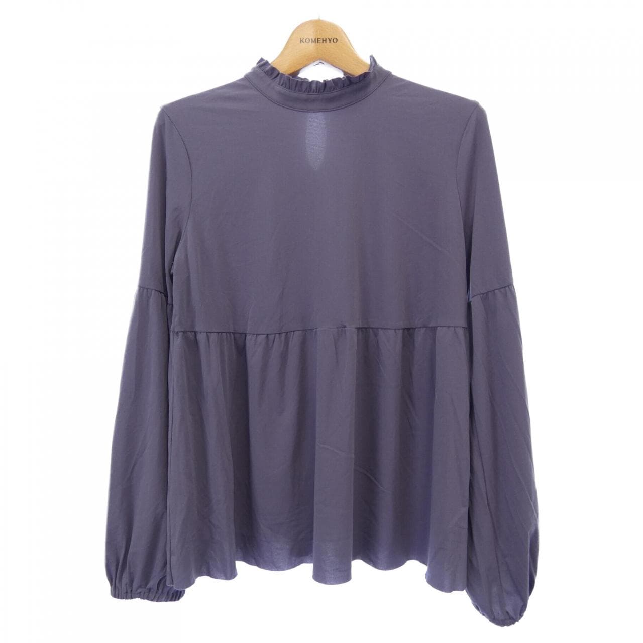 ヴィヴィアンタム VIVIENNE TAM トップス