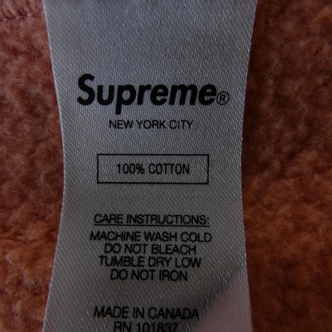 シュプリーム SUPREME Small Box Hooded パーカー