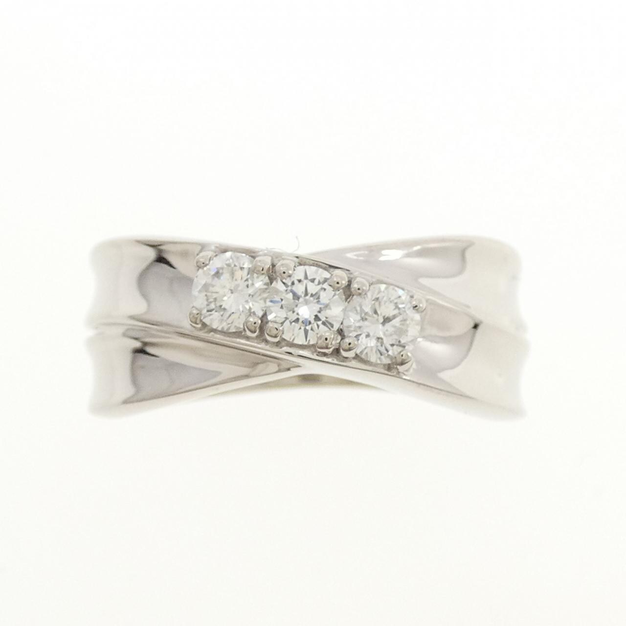 PT900 スリーストーン ダイヤモンド リング 0.40CT