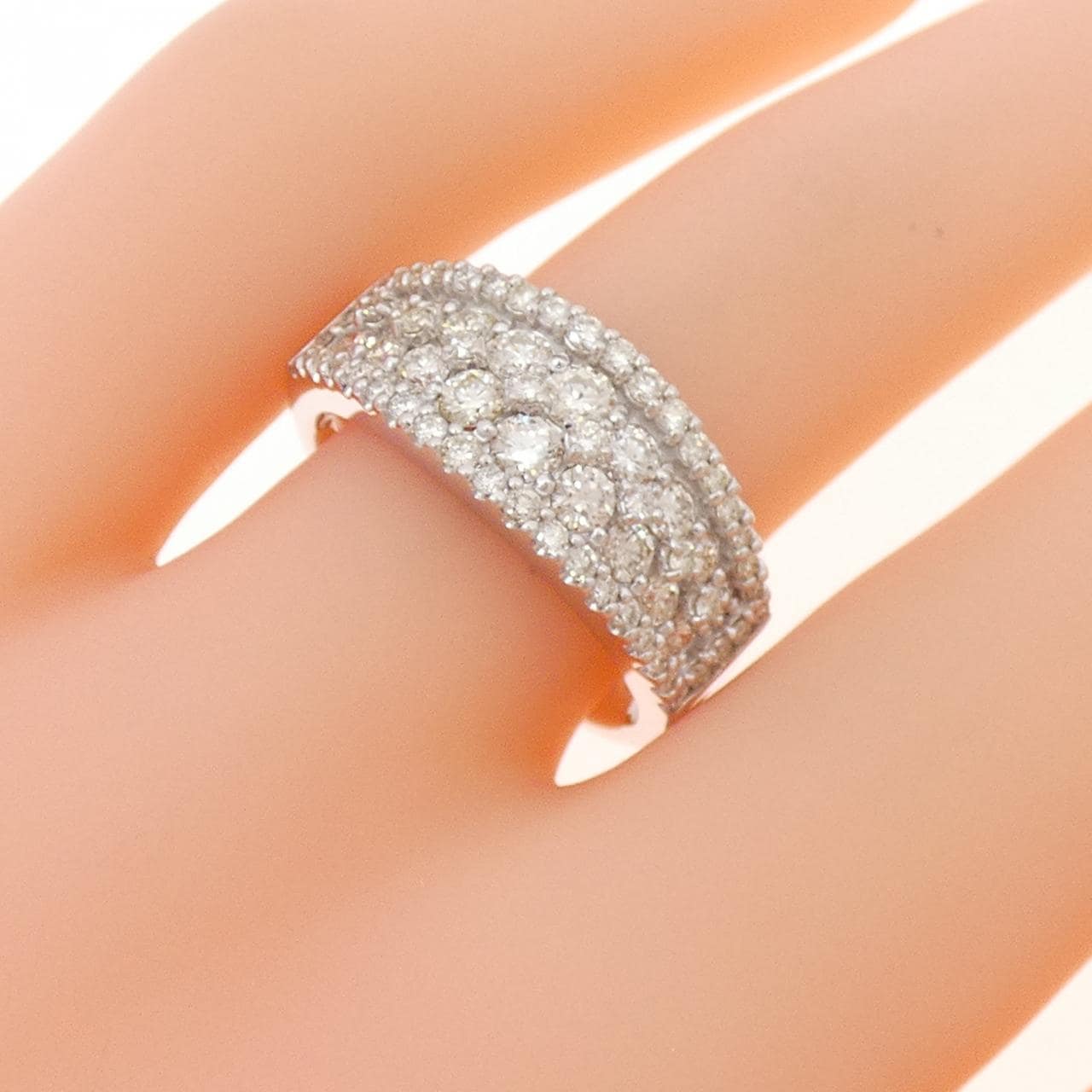 K18WG ダイヤモンド リング 1.00CT