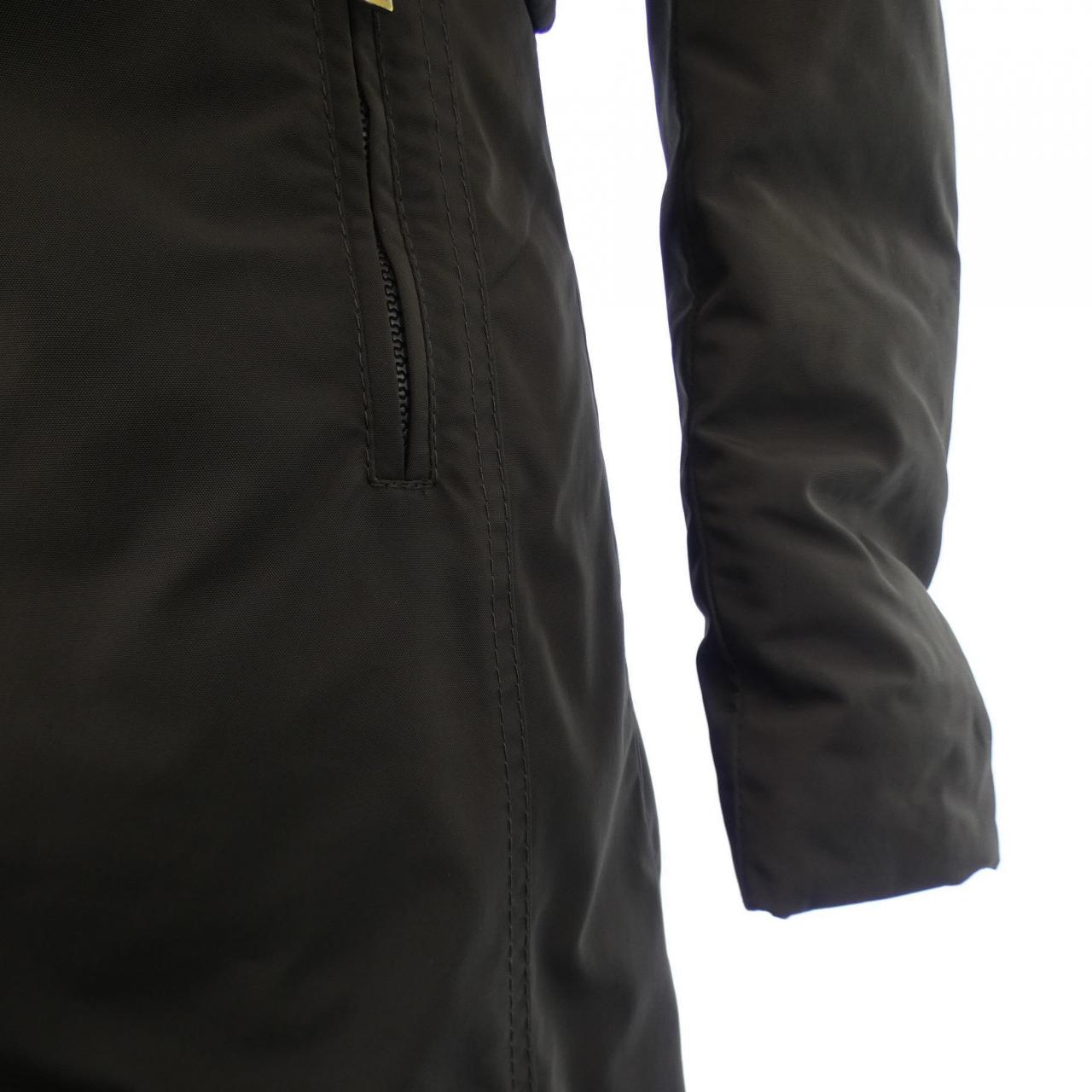 モンクレール MONCLER ダウンコート