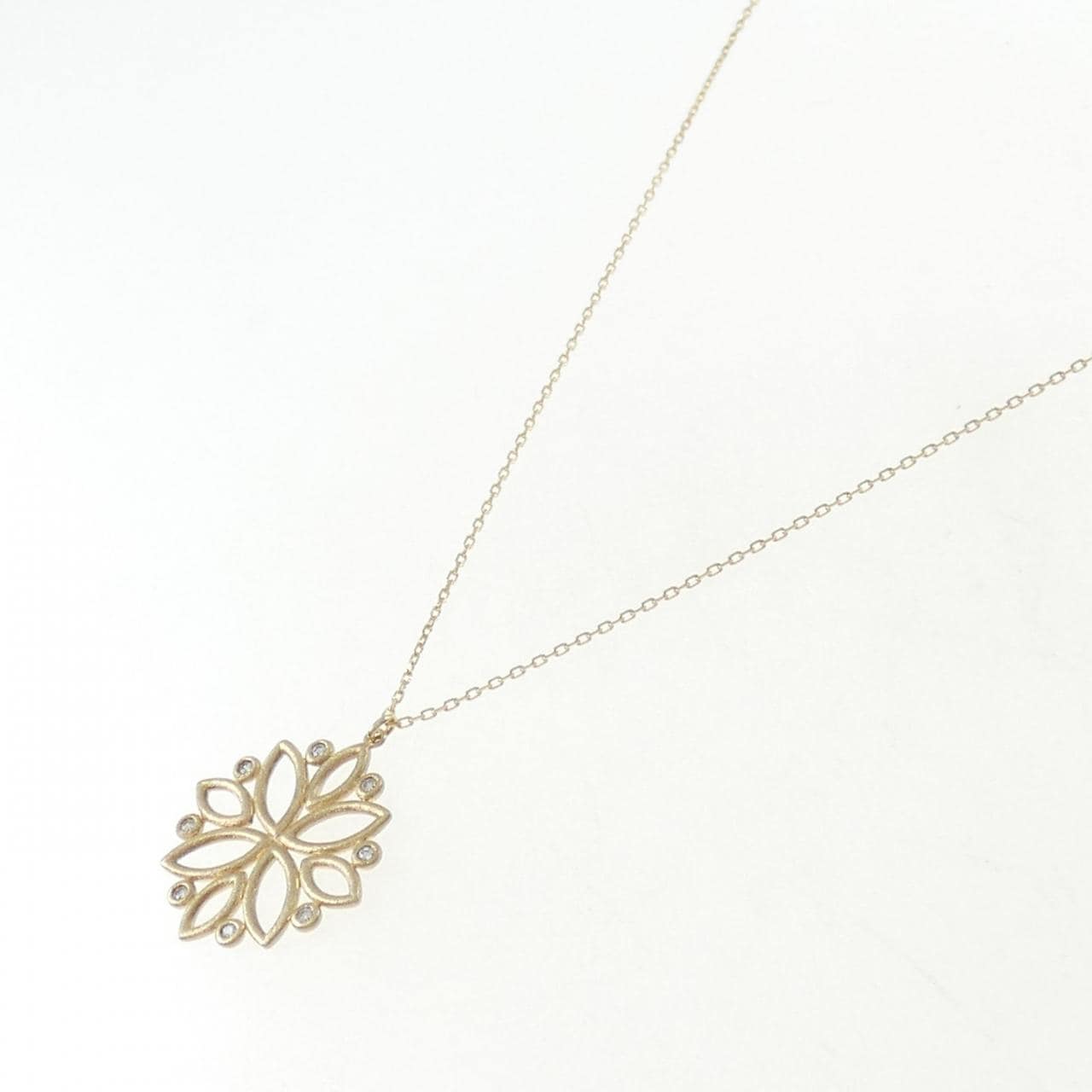 COCOSHNIK Diamond necklace