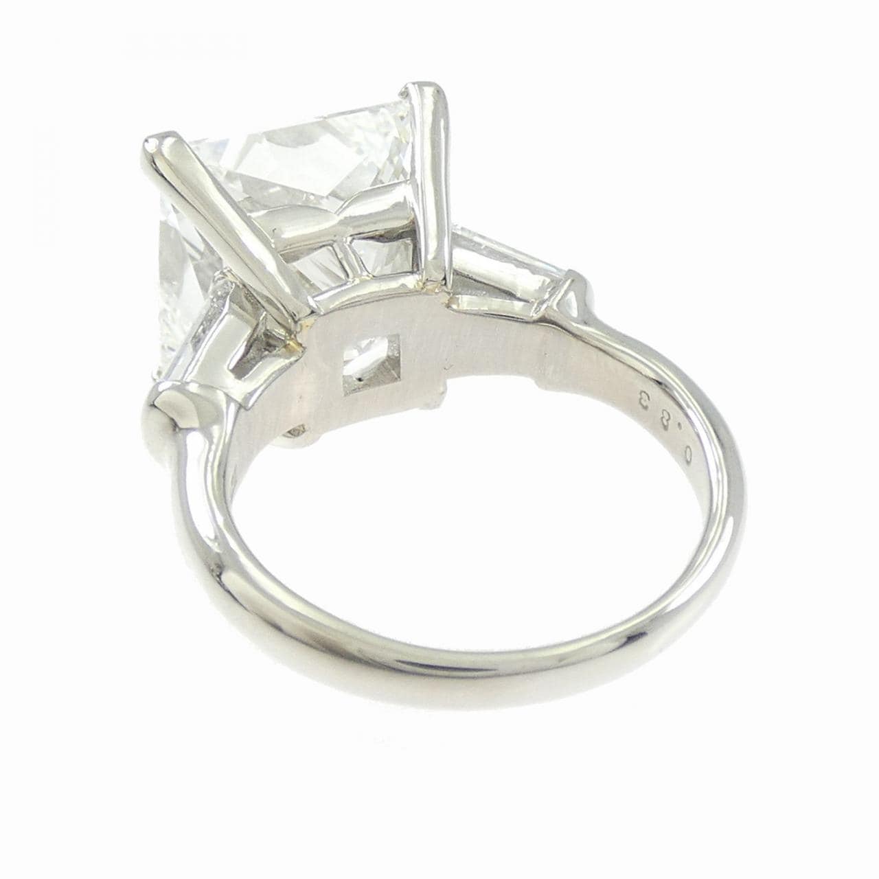 PT900 ダイヤモンド リング 9.031CT F VS2 ファンシーカット