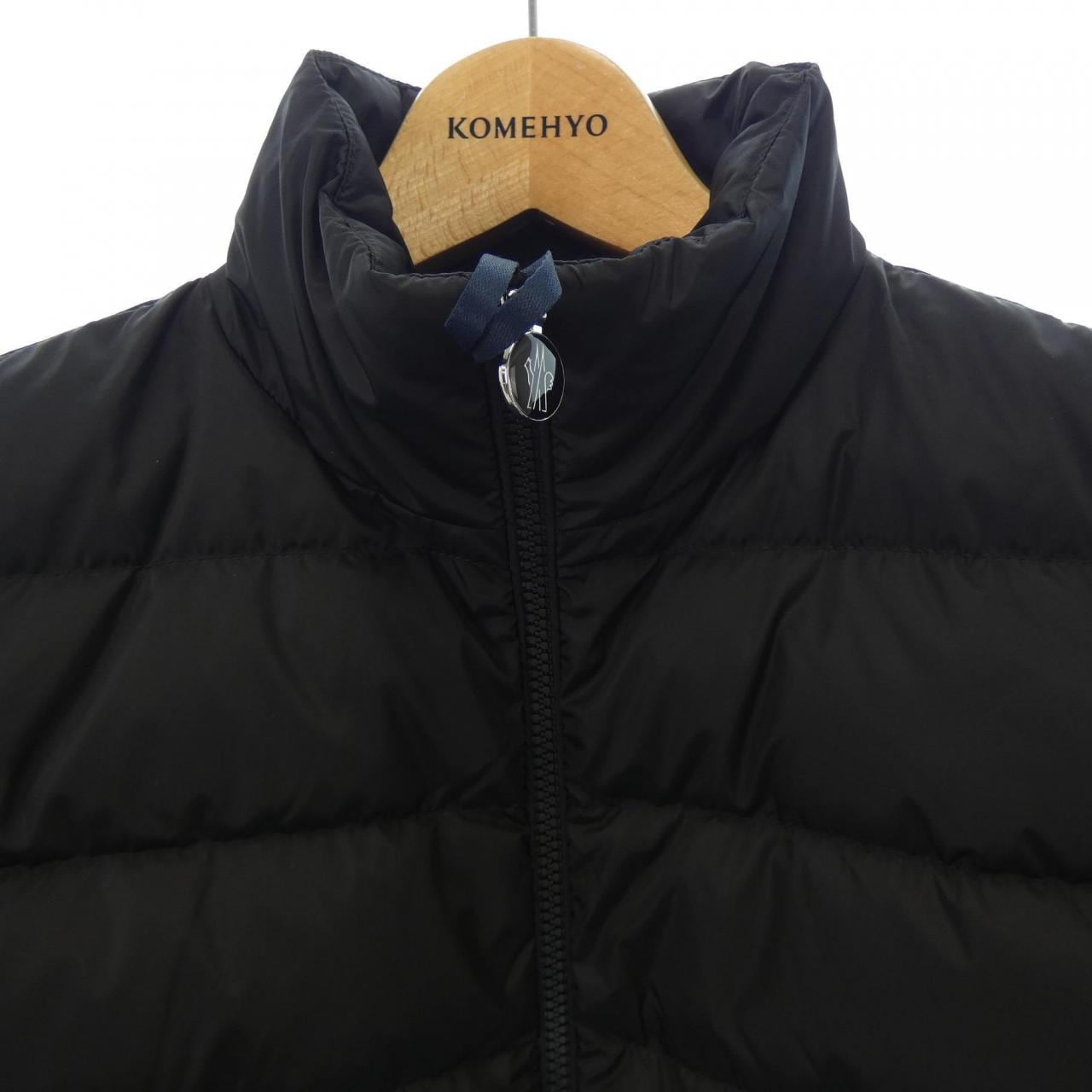 【新品】モンクレール MONCLER ダウンジャケット