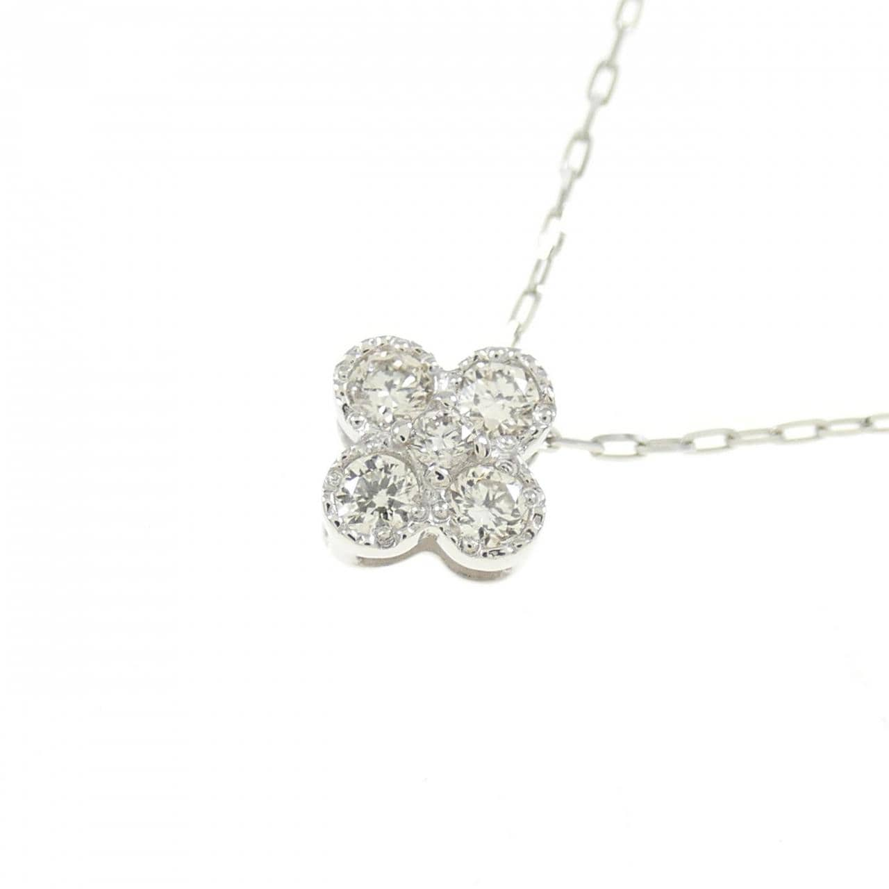 [BRAND NEW] PT Flower Diamond Necklace 0.10CT