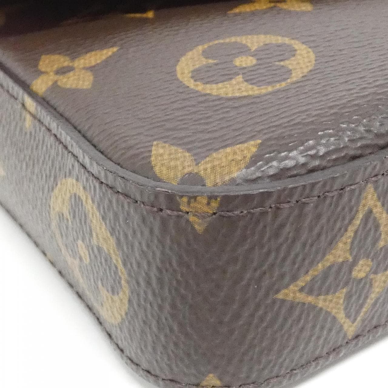 LOUIS VUITTON Monogram Pochette Félicie M61276 肩背包