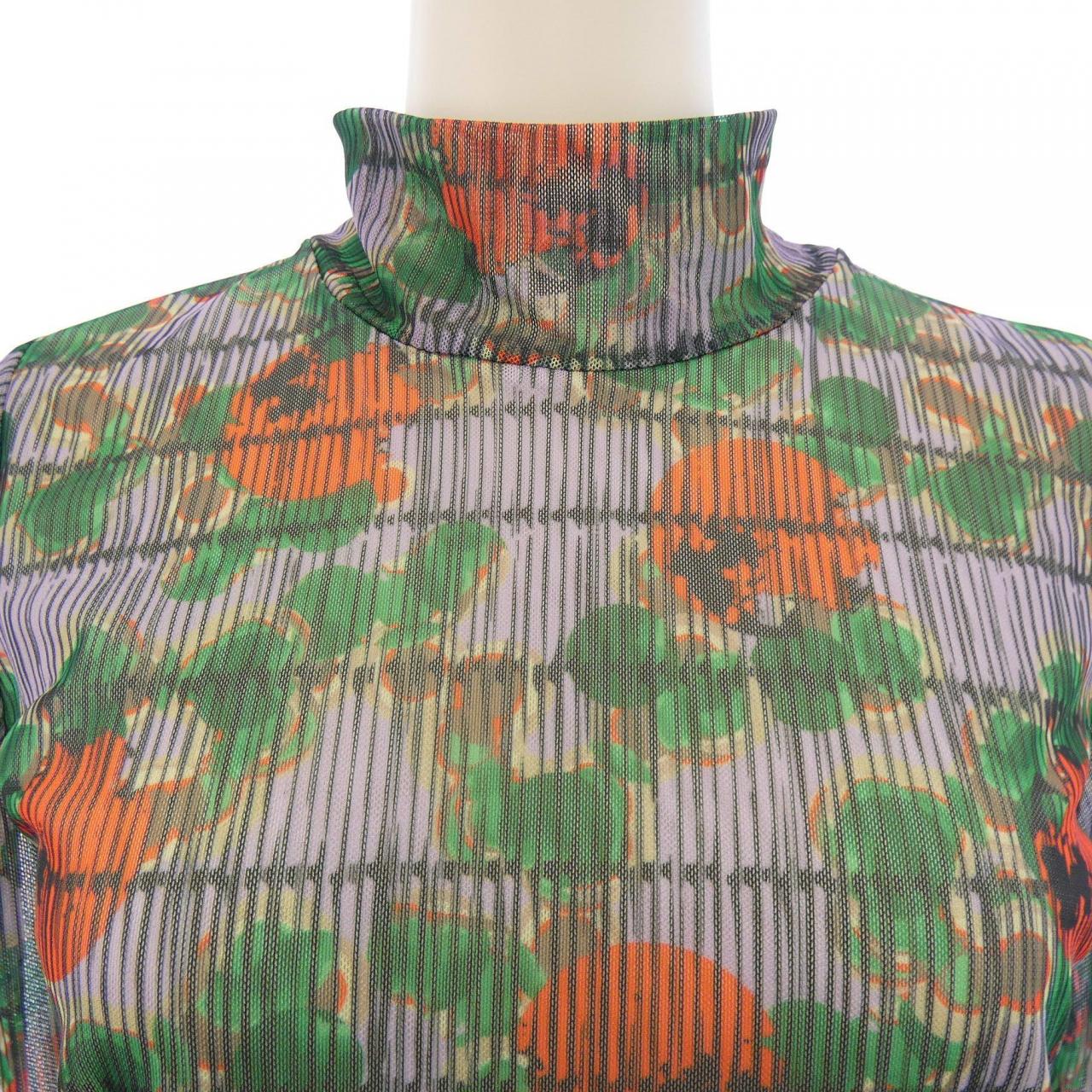 ヘンリックヴィブスコフ HENRIK VIBSKOV トップス