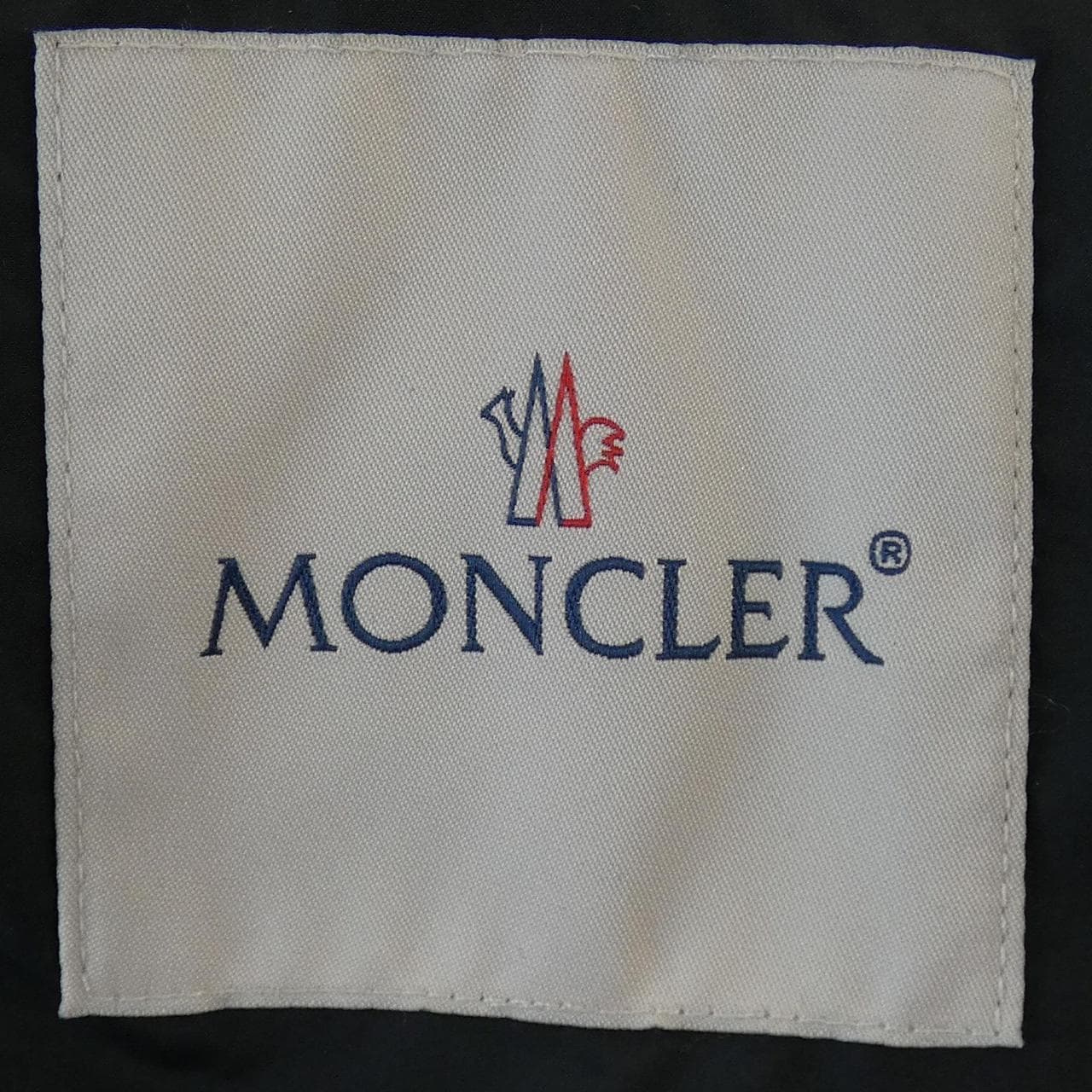 モンクレール MONCLER COURLIS ダウンジャケット
