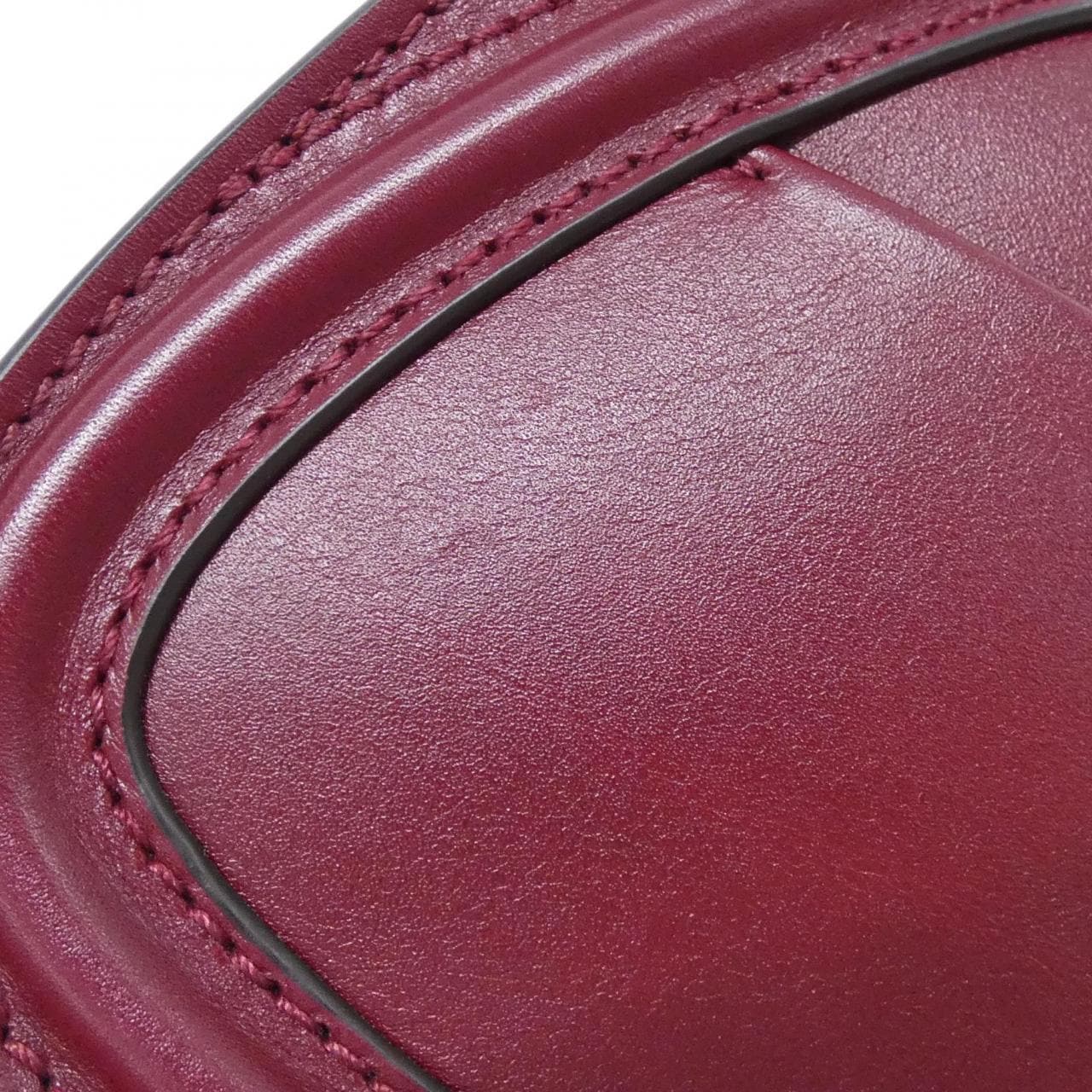 グッチ GUCCI BLONDIE 815711 AAEEX ショルダーバッグ
