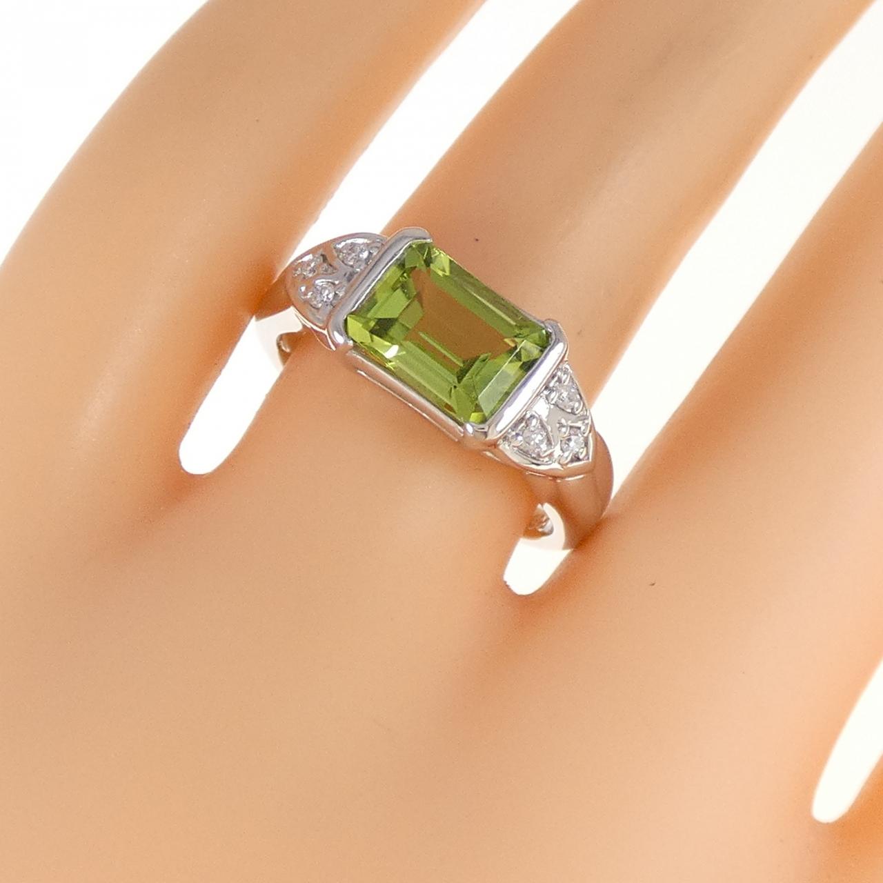 PT900 ペリドット リング 1.97CT