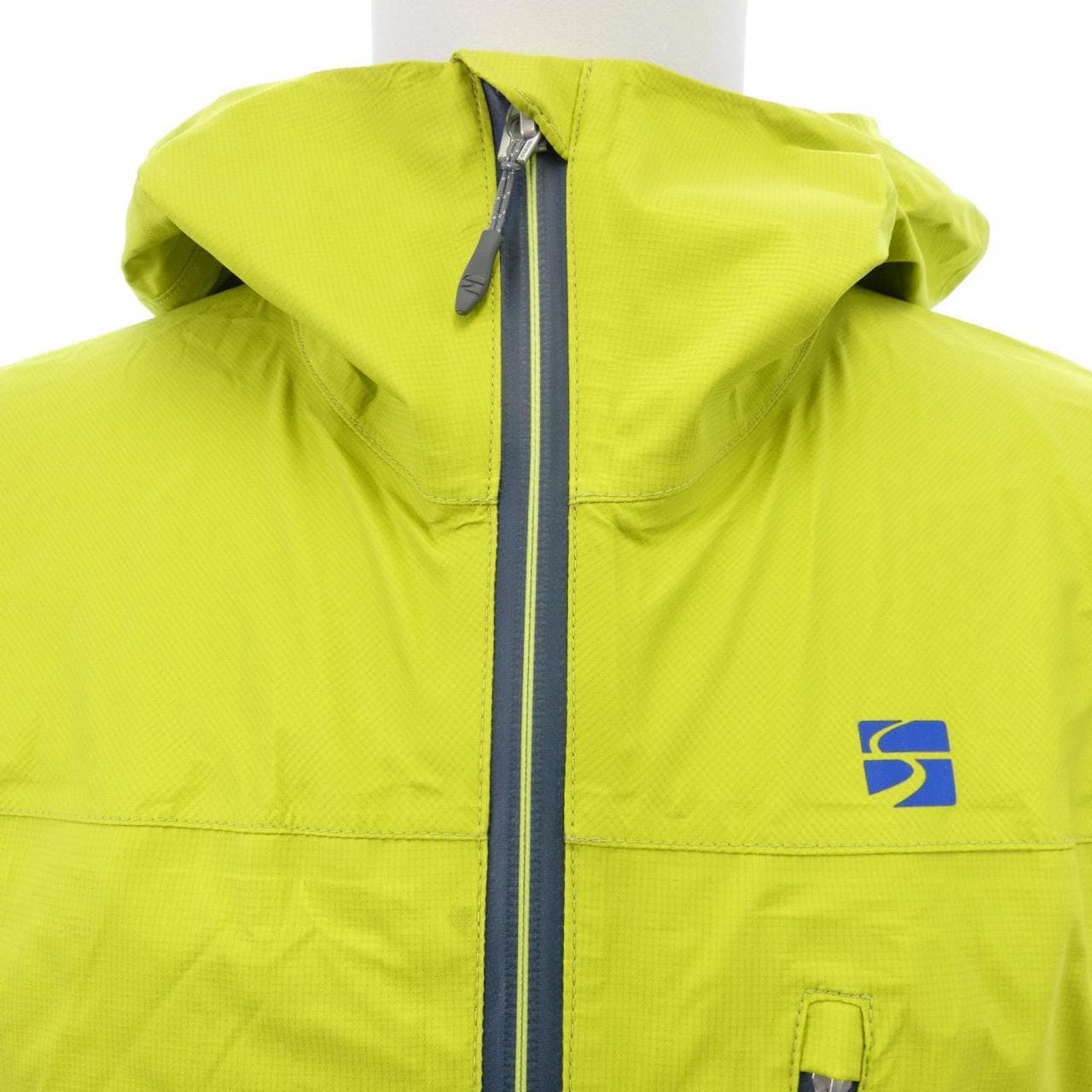 finetrack ブルゾン