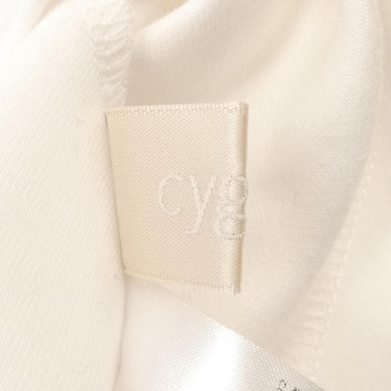 シーニュ Cygne トップス