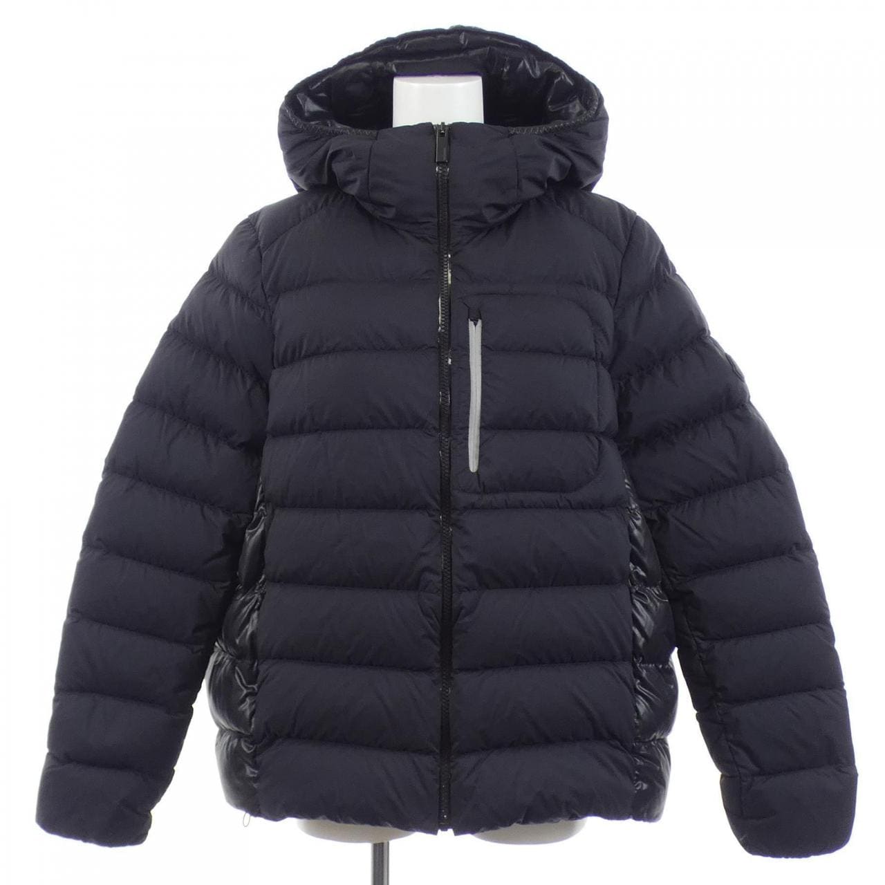 モンクレール MONCLER CARTERET ダウンジャケット