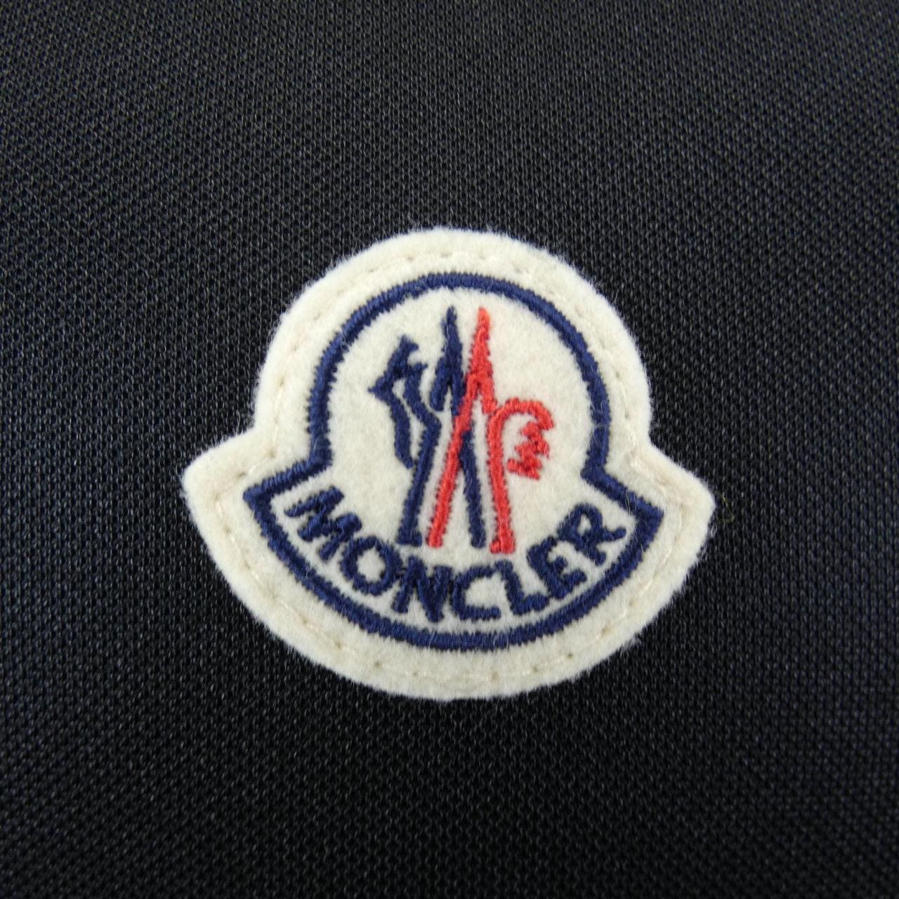 モンクレール MONCLER ダウンジャケット