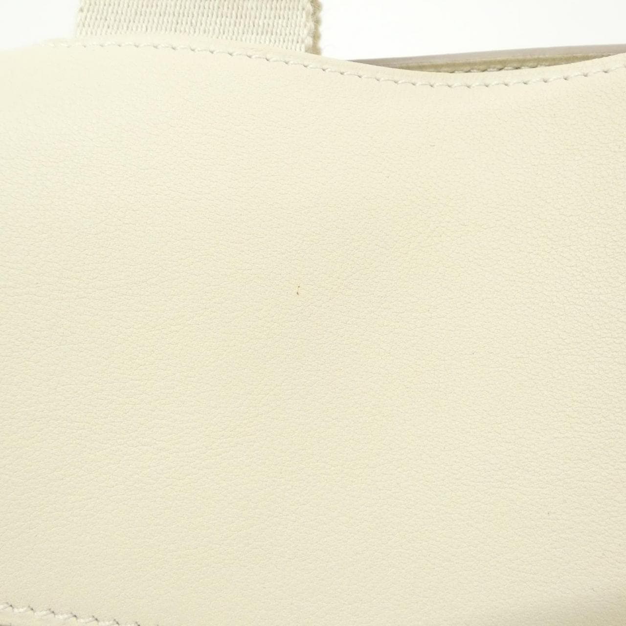 エルメス ヴァルパライソ PM 056119CK バッグ