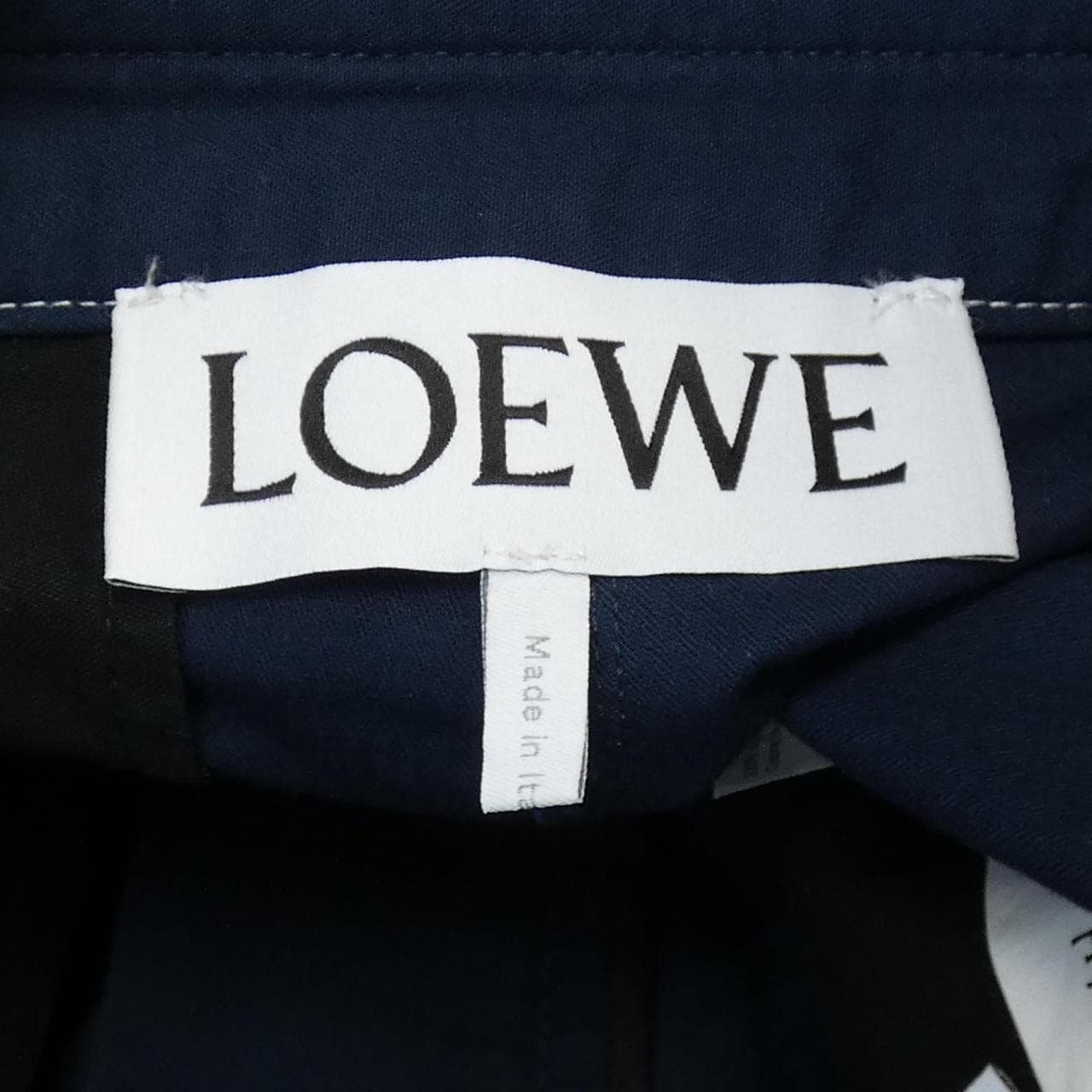 ロエベ LOEWE ショートパンツ