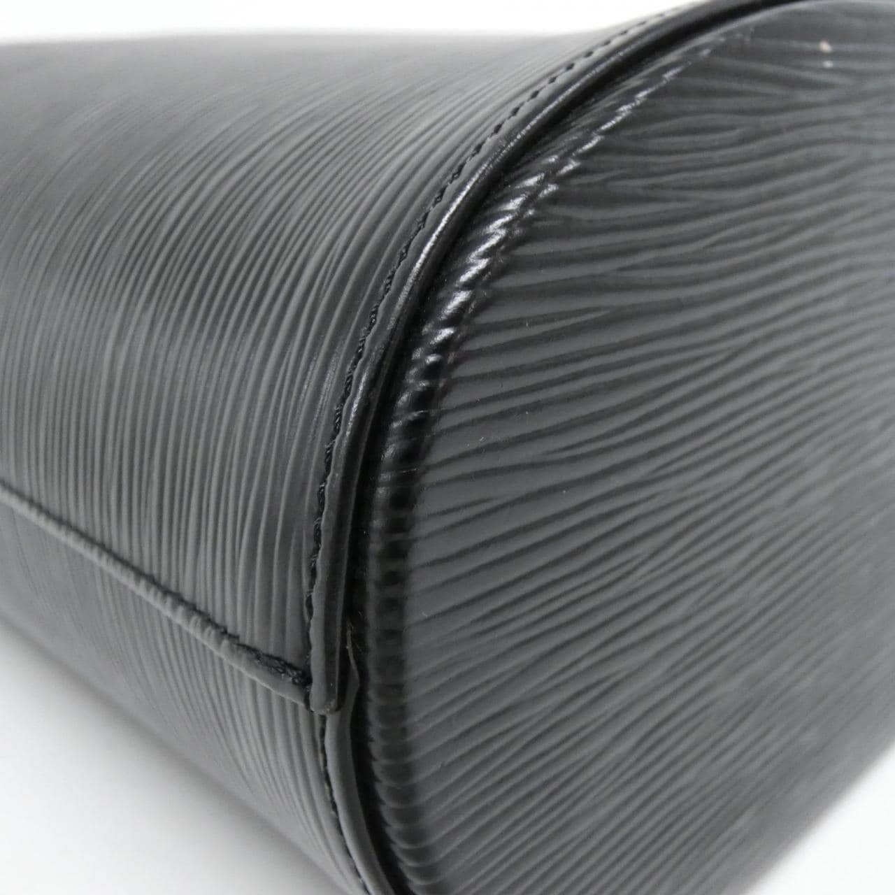 ルイヴィトン エピ ヴェルソー M52812 ショルダーバッグ