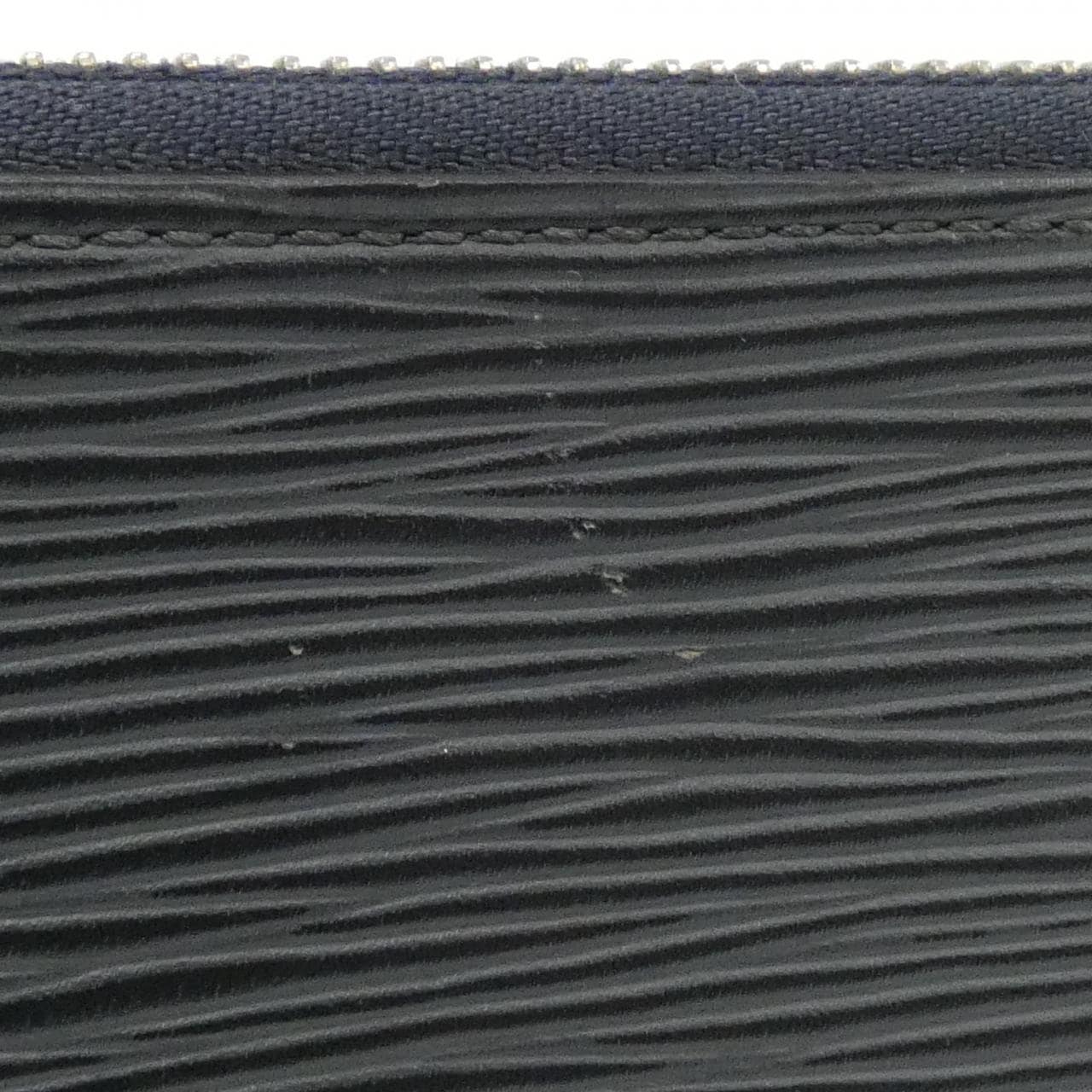 ルイヴィトン エピ ポシェット ジュール GM M58831 バッグ