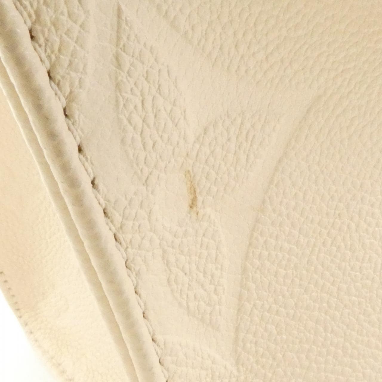 ルイヴィトン モノグラム アンプラント オンザゴー PM M46569 バッグ