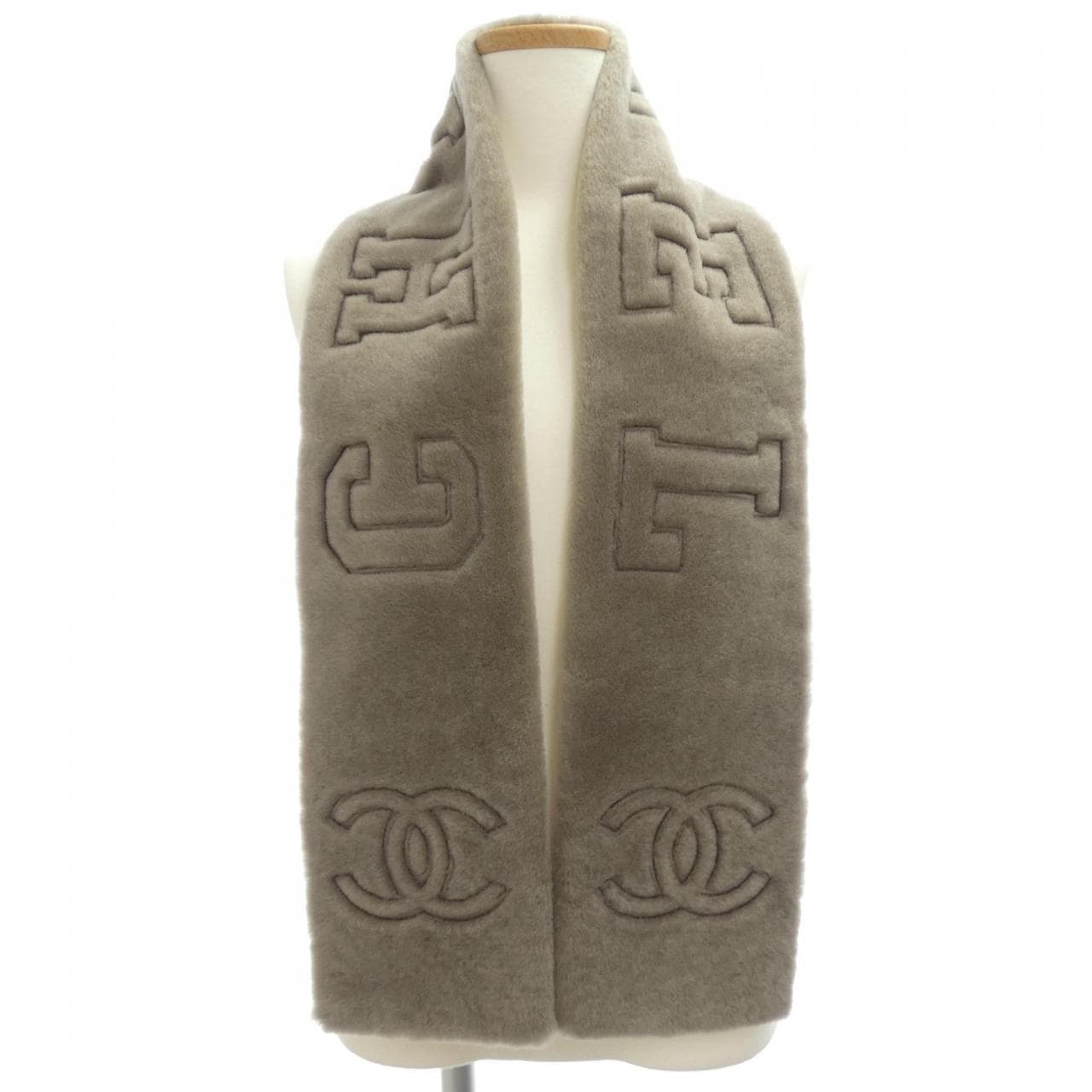シャネル CHANEL AAA430B17964 MUFFLER