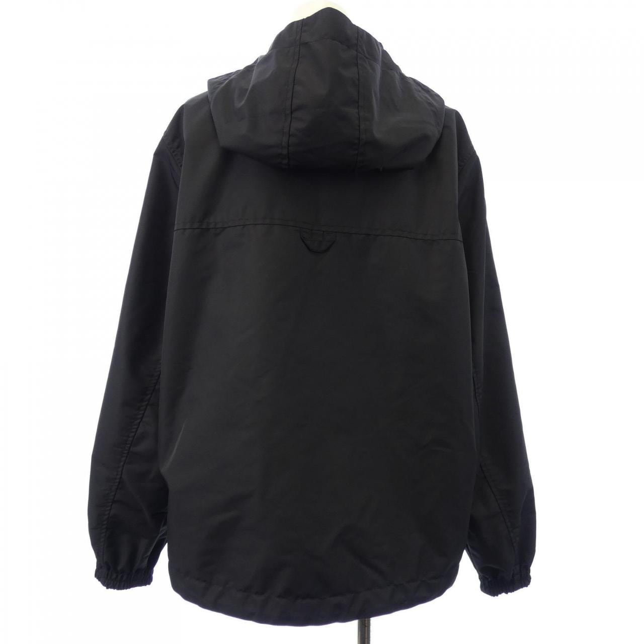 ルイヴィトン LOUIS VUITTON モノグラムリバーシブルナイロンウインドブレーカー HLB46WMO6 ブルゾン