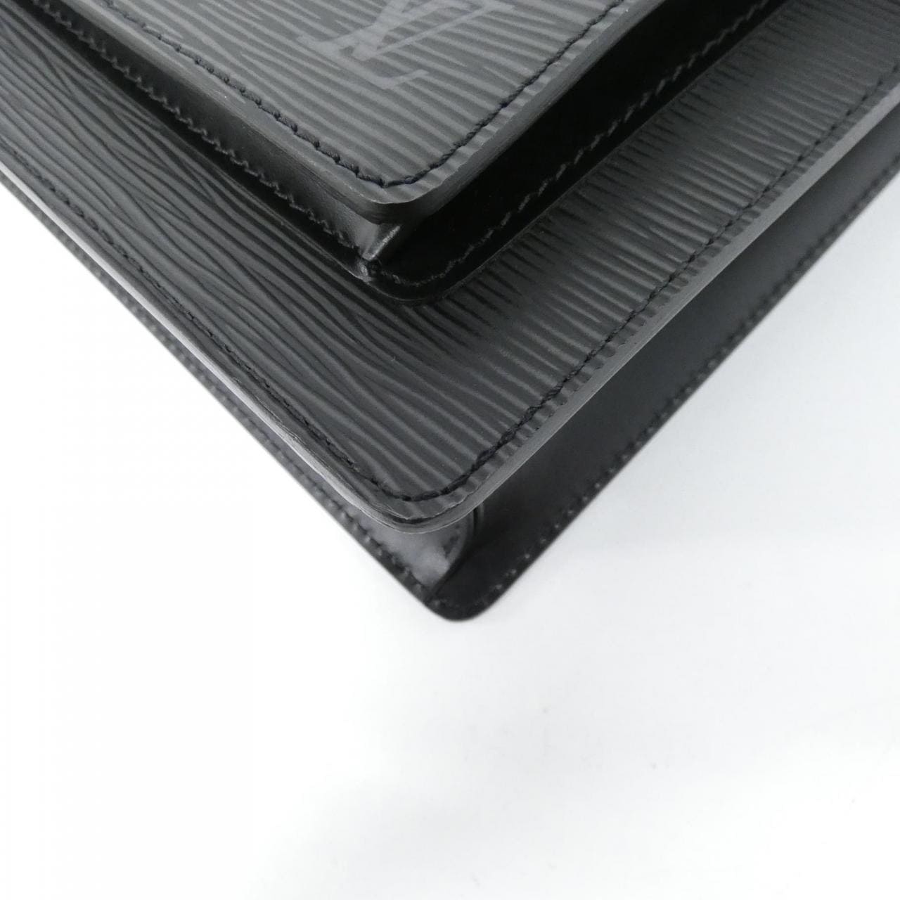 ルイヴィトン エピ モンソー 28cm M52122 バッグ