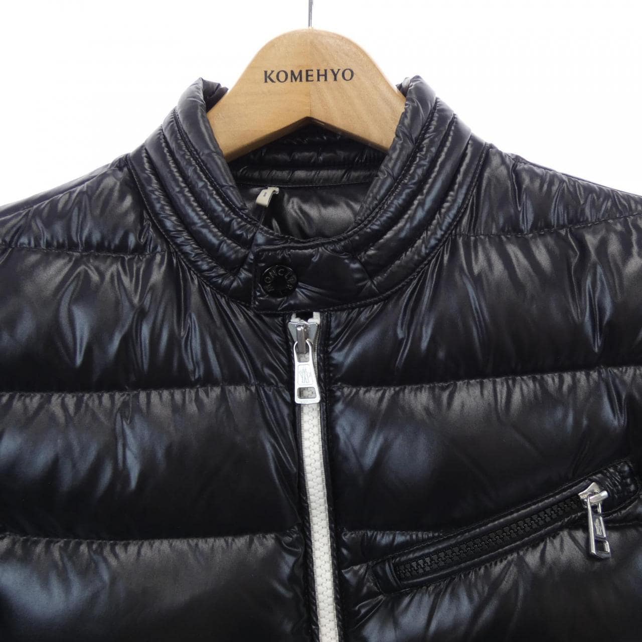 モンクレール MONCLER BERRIAT ダウンジャケット