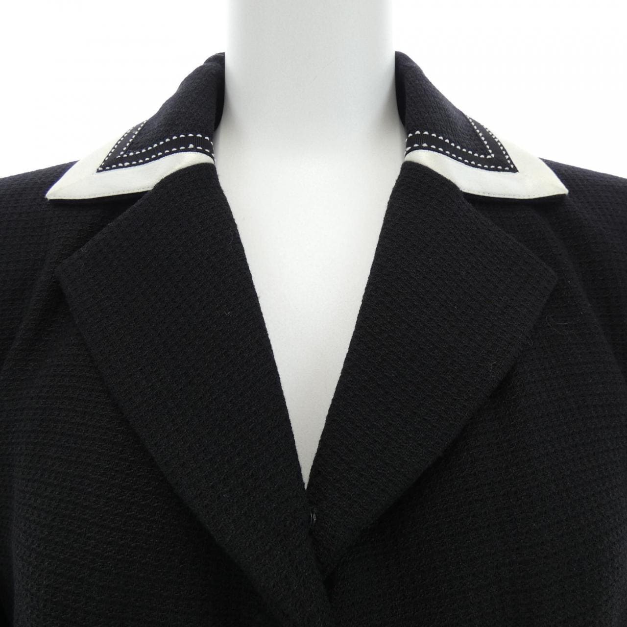 【ヴィンテージ】シャネル CHANEL P21101V12301 03P ジャケット