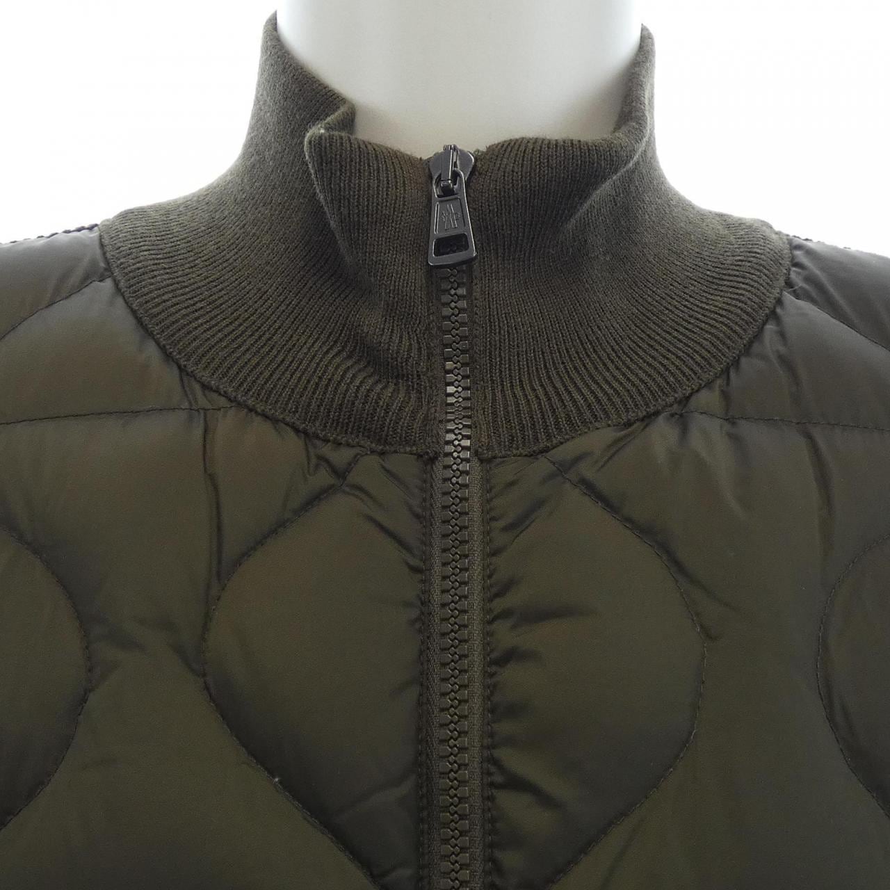 モンクレール MONCLER 20919418900 ダウンジャケット