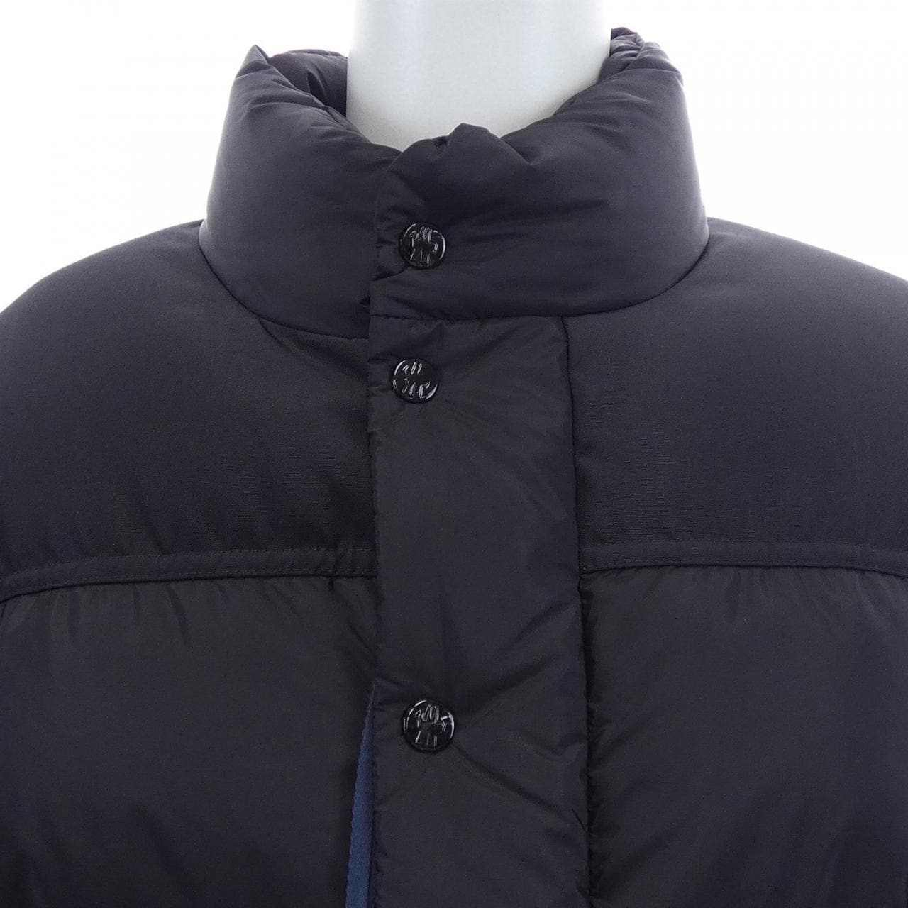 モンクレール MONCLER VIROLAIS ダウンジャケット