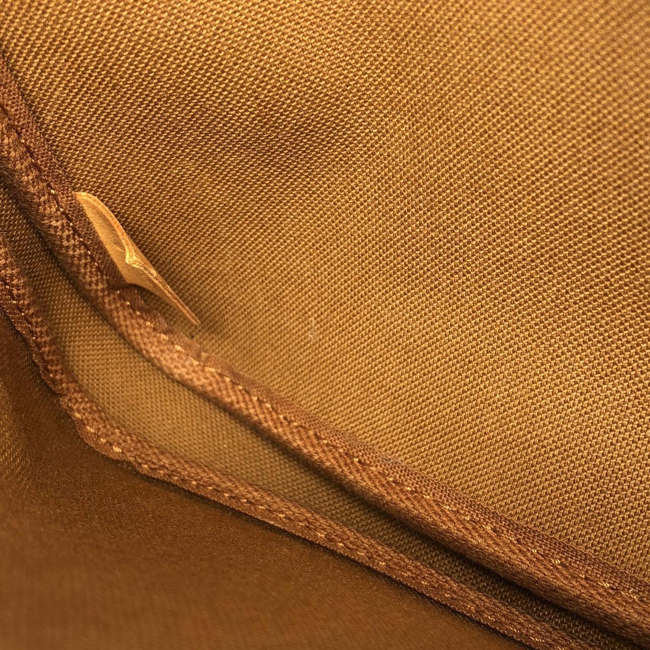 ルイヴィトン モノグラム ミュルティ ポシェット アクセソワール M44813 ショルダーバッグ